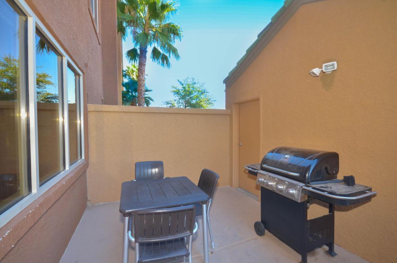 Holiday Inn Express Las Vegas-Nellis By Ihg Zewnętrze zdjęcie