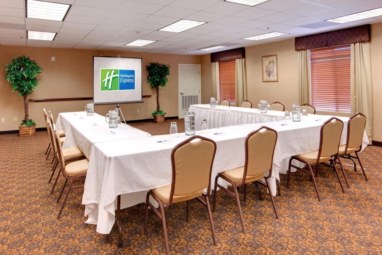 Holiday Inn Express Las Vegas-Nellis By Ihg Zewnętrze zdjęcie