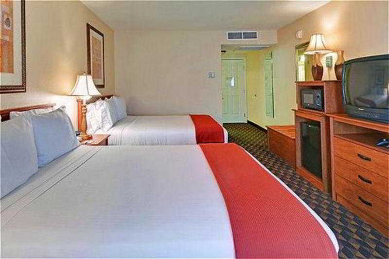 Holiday Inn Express Las Vegas-Nellis By Ihg Pokój zdjęcie